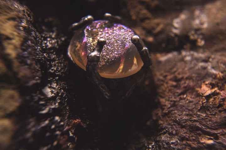 MAGICIAN IN DRUZY QUARTZ UNIQUE PIECES