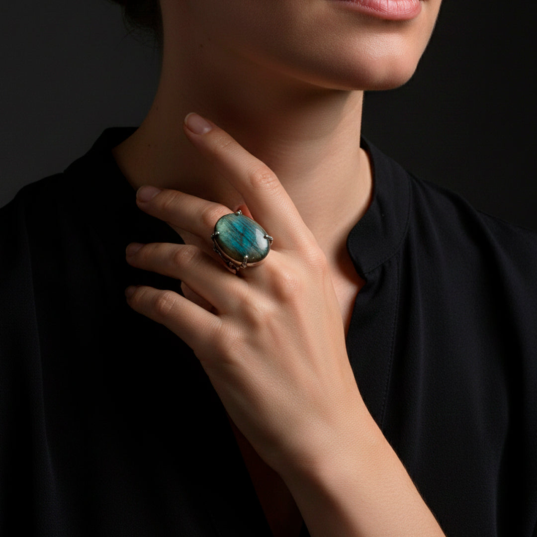 GUILLERMINA LABRADORITE RING GOLD PLATED